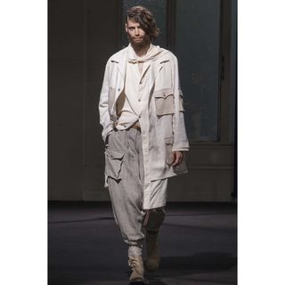 美品yohjiyamamoto pourhomme19awハの字ジップジャケット - チェスター