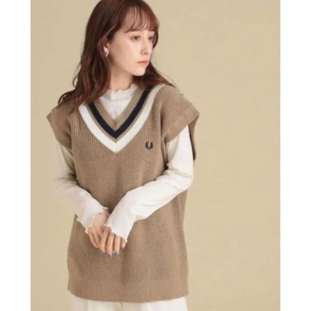 新品 FRED PERRY × Ray BEAMS / 別注 チルデン ベスト | フリマアプリ ラクマ