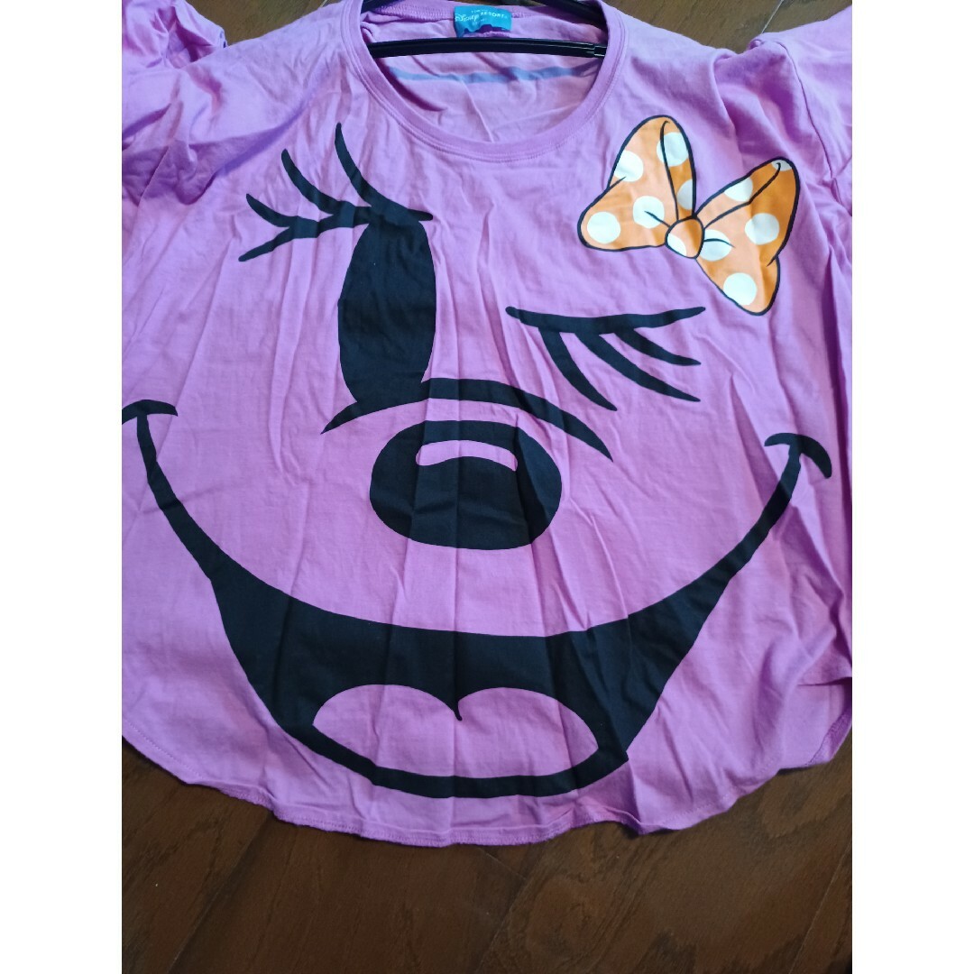 Disney(ディズニー)の【 Tシャツ】未使用に近い ミニーマウス Disney レディースのトップス(Tシャツ(半袖/袖なし))の商品写真