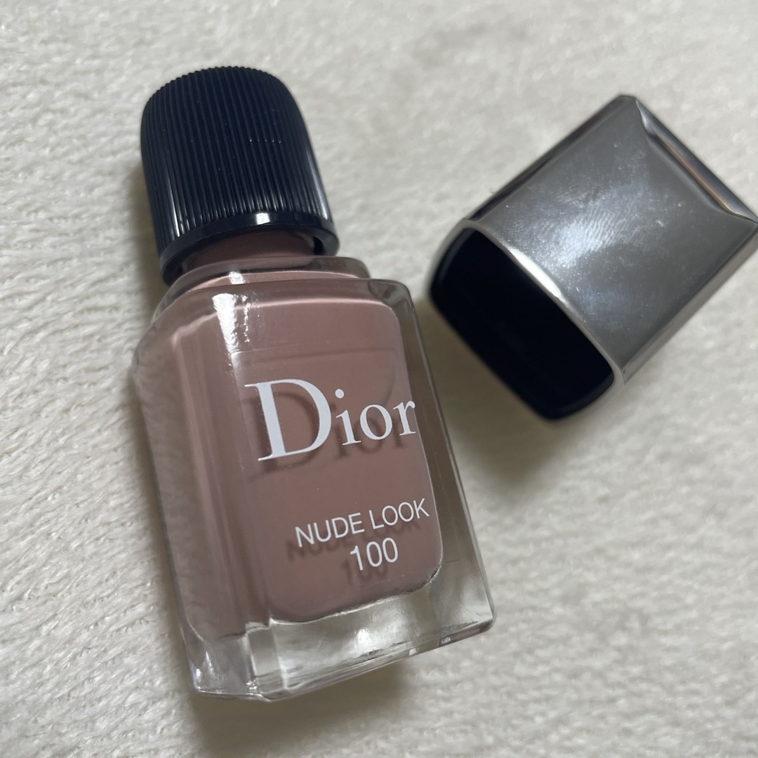 Dior(ディオール)のDior ヴェルニ ネイル エナメル ヌードルック 100 マニキュア コスメ/美容のネイル(マニキュア)の商品写真