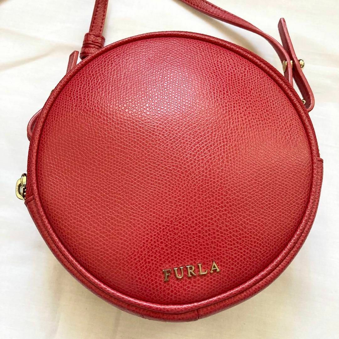 FURLA   レザー ショルダーバッグ　赤