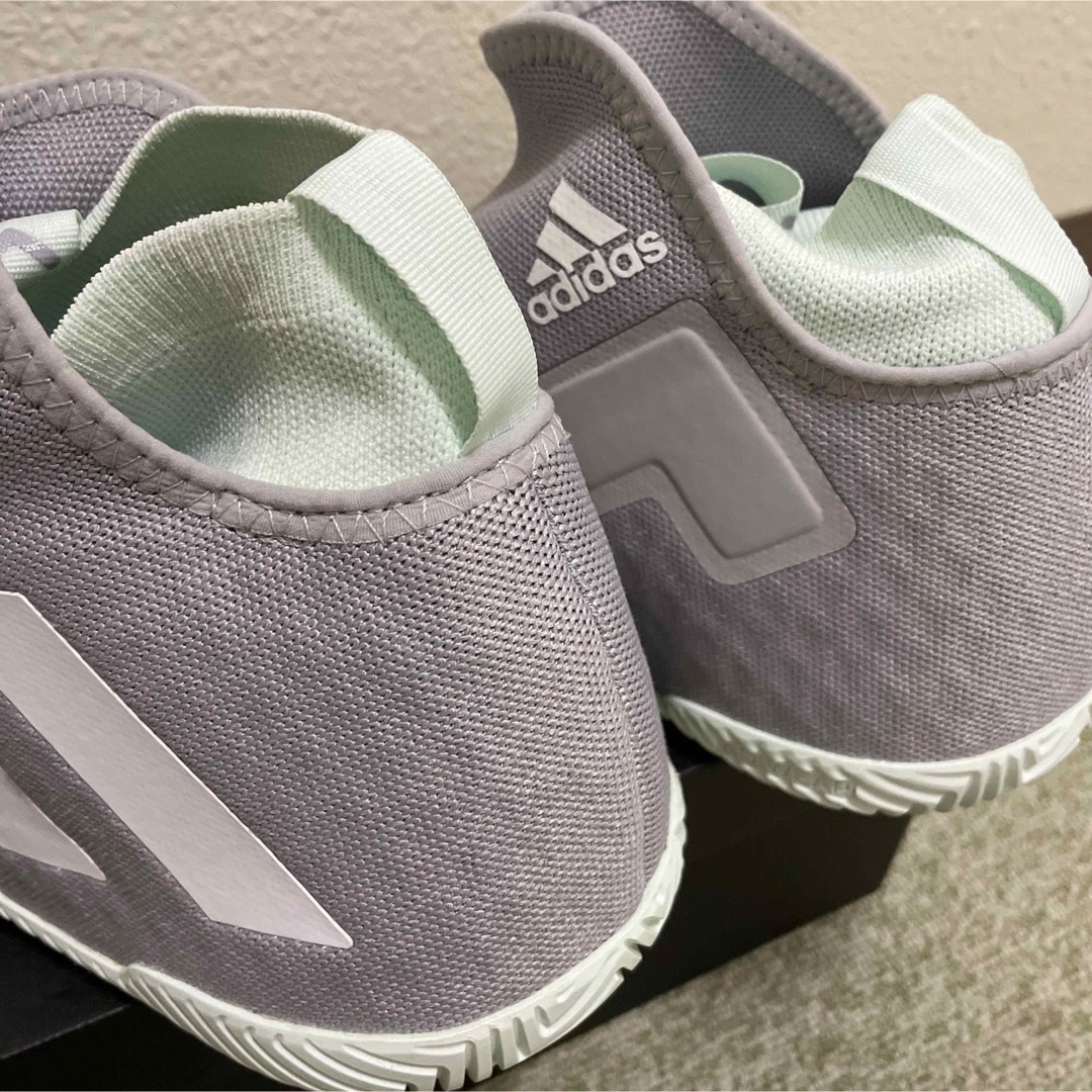 ほぼ新品adidas テニスシューズ　26.5