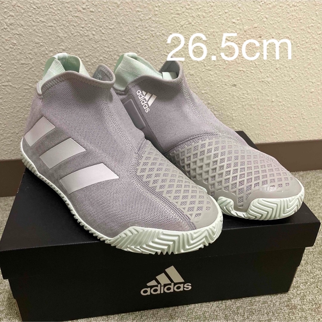 ほぼ新品adidas テニスシューズ　26.5 | フリマアプリ ラクマ