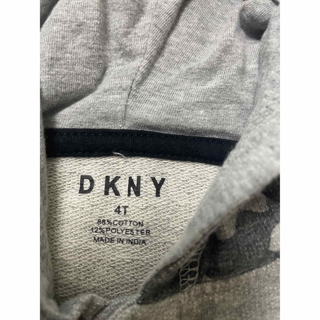 DKNY(ダナキャランニューヨーク)の男の子　スウェットセット　まとめ売り キッズ/ベビー/マタニティのキッズ服男の子用(90cm~)(その他)の商品写真