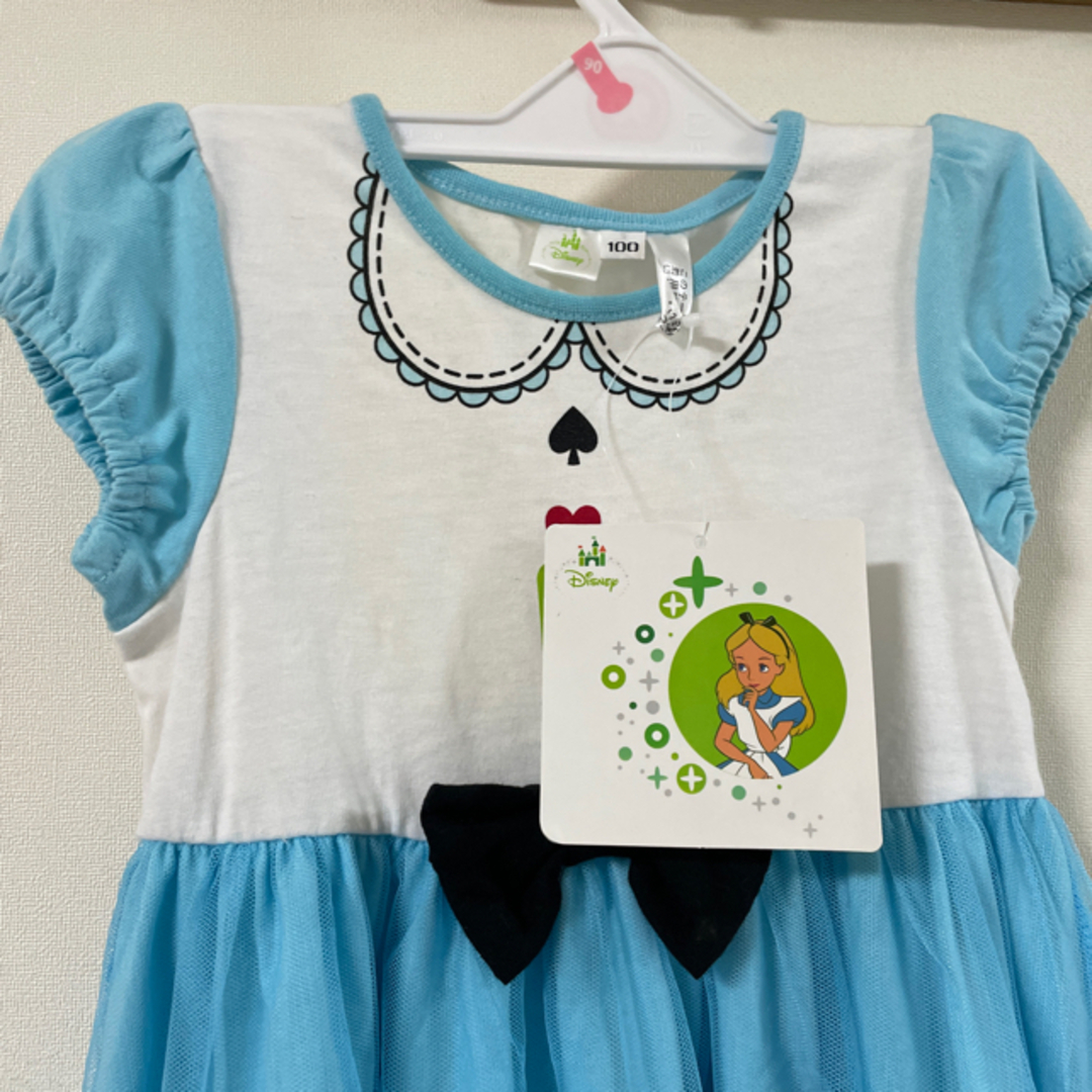 Disney(ディズニー)の不思議の国にアリス　なりきりドレス キッズ/ベビー/マタニティのキッズ服女の子用(90cm~)(ワンピース)の商品写真