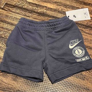 ナイキ(NIKE)のbaiya ナイキ　ベビー　90 ズボン　短パン　スウェット　ハーフ　2歳　新品(パンツ/スパッツ)