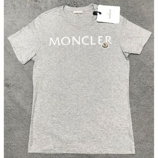 MONCLER - moncler メタリックロゴtシャツの通販｜ラクマ