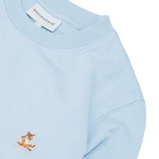 Maison Kitsune(メゾン キツネ) LM00303KM0001 メゾン キツネ チラックス パッチ レギュラー スウェットシャツ Sky Blue