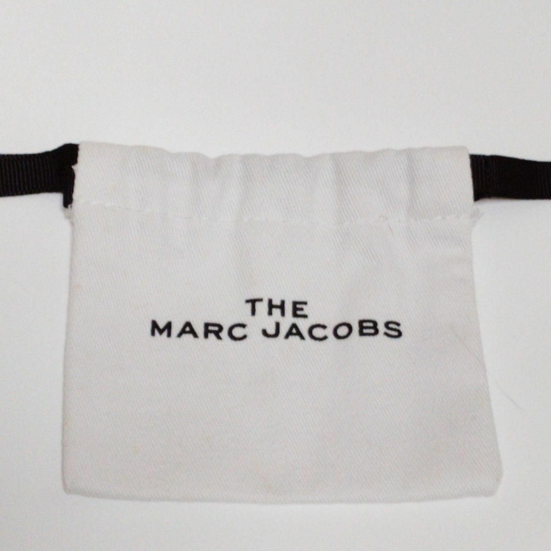 MARC JACOBS(マークジェイコブス)の人気　マークジェイコブス　ブレスレット　ロゴ　ゴールド　袋付き レディースのアクセサリー(ブレスレット/バングル)の商品写真