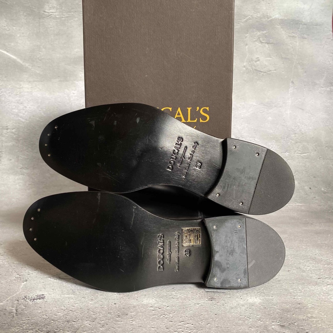 DOUCAL'S(ドゥーカルス)の新品 DOUCAL'S キャップトゥ オックスフォードシューズ 革靴 ポリッシュ メンズの靴/シューズ(ドレス/ビジネス)の商品写真