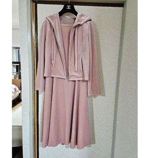 フォクシー！22年完売品79200円おしな