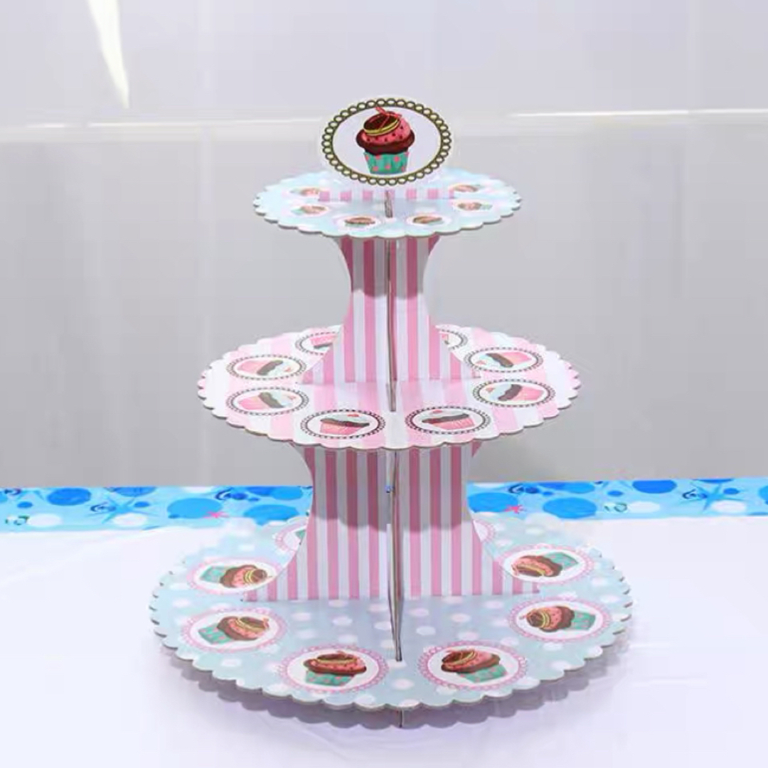 3段ケーキスタンドカップケーキ スタンド パルプ製 組立式アフタヌーンティー皿 インテリア/住まい/日用品のキッチン/食器(その他)の商品写真