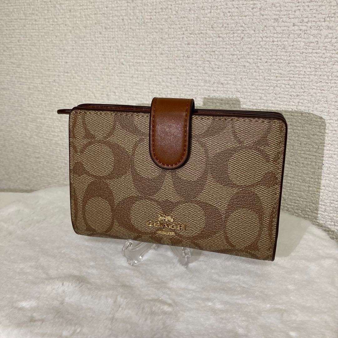 週末SALE COACH 二つ折り財布