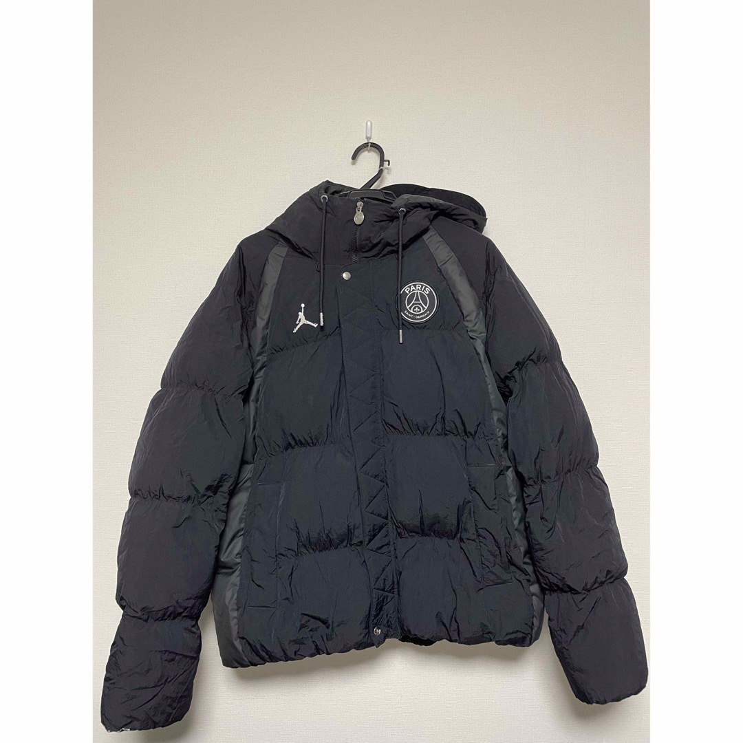 NIKE(ナイキ)のJORDAN  Paris Saint-Germain PUFFER ジャケット メンズのジャケット/アウター(ダウンジャケット)の商品写真