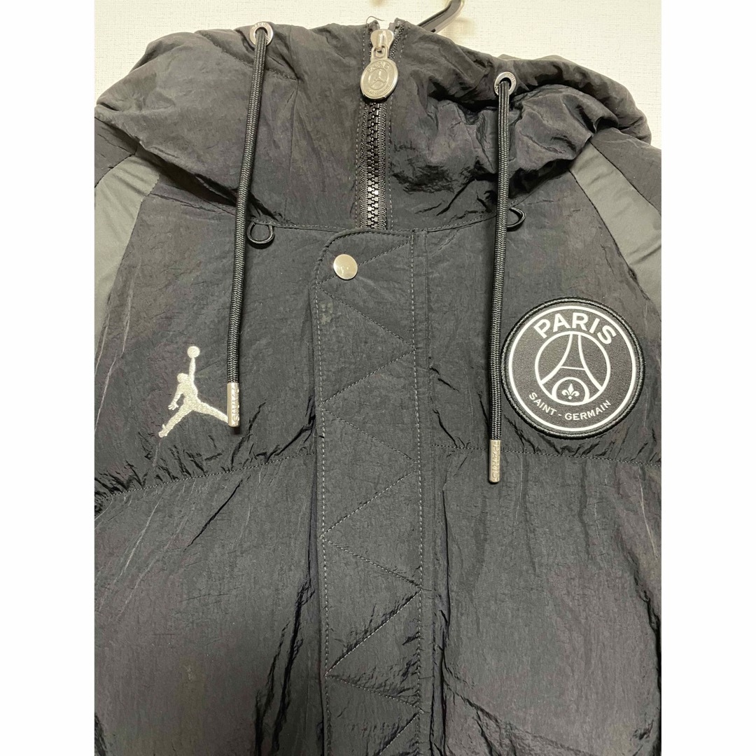 NIKE(ナイキ)のJORDAN  Paris Saint-Germain PUFFER ジャケット メンズのジャケット/アウター(ダウンジャケット)の商品写真