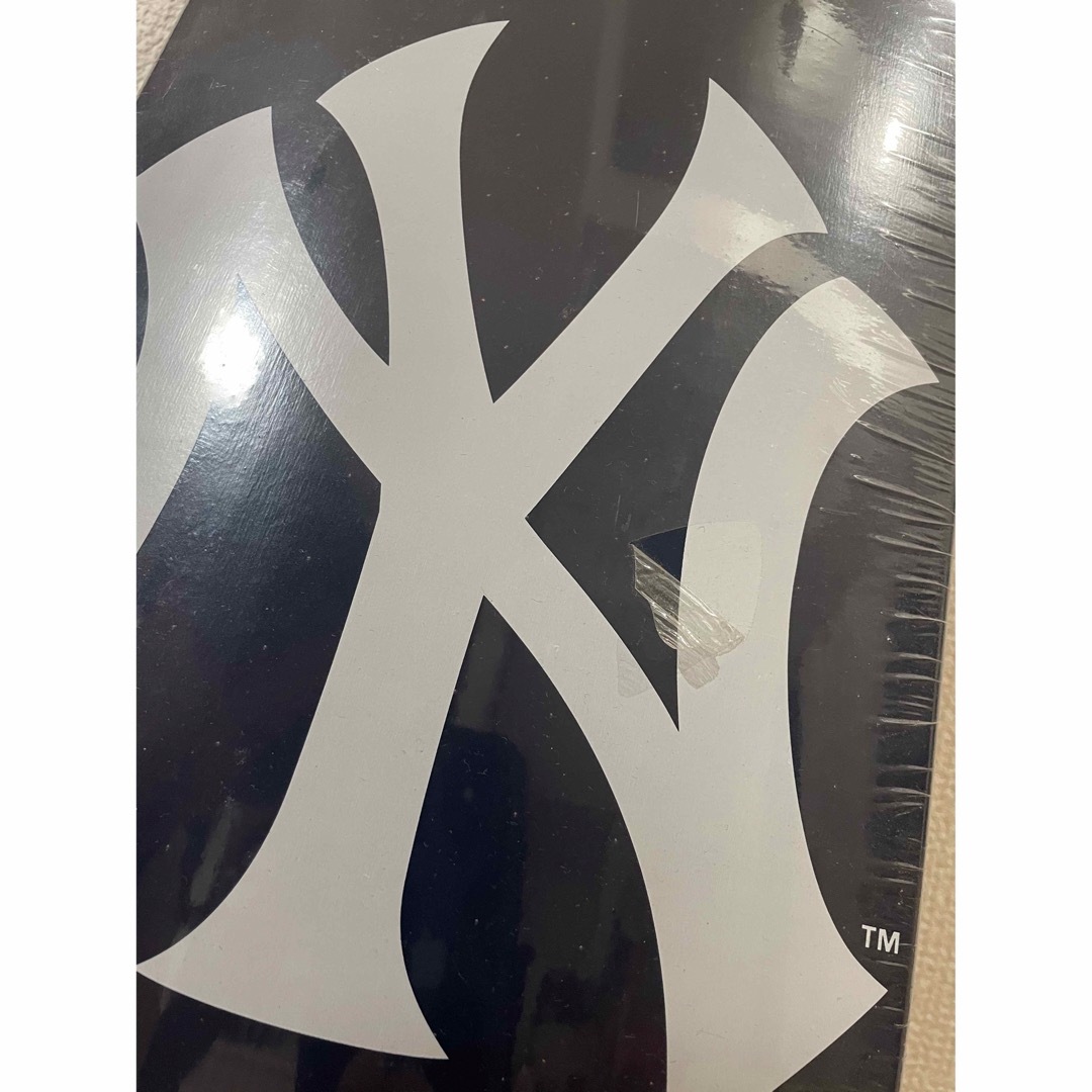 Supreme(シュプリーム)のSupreme New York Yankees Skate Deck スポーツ/アウトドアのスポーツ/アウトドア その他(スケートボード)の商品写真