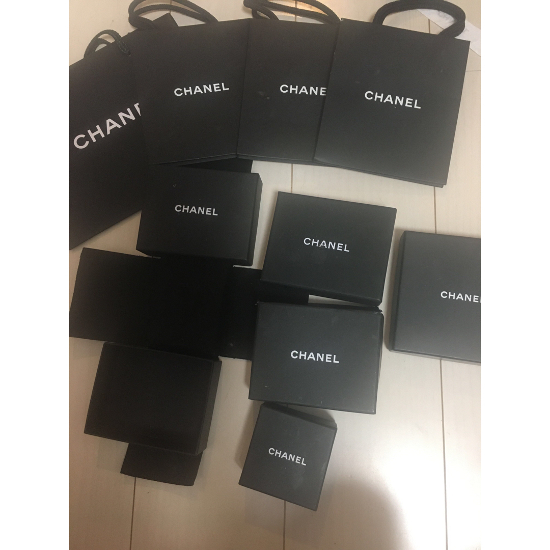 CHANELショップ袋アクセサリー箱