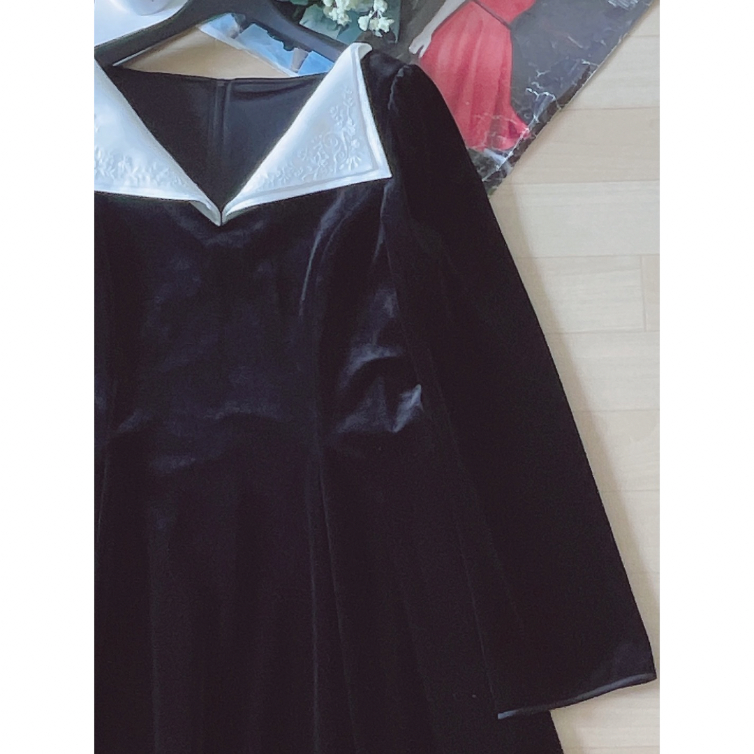 FOXEY - 極美品!FOXEY刺繍白襟ペロアワンピース 40 Rene foxey