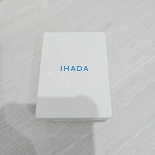 イハダ(IHADA)のIHADA 薬用フェイスプロテクトパウダー(フェイスパウダー)