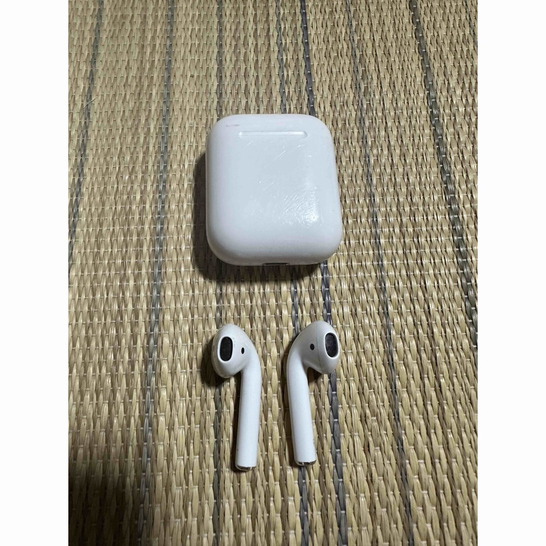 Apple - Apple AirPods with Charging Case 第2世代 M…の通販 by みほ
