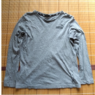 プーマ(PUMA)の150　PUMA 長袖Tシャツ　薄手　綿100%(Tシャツ/カットソー)