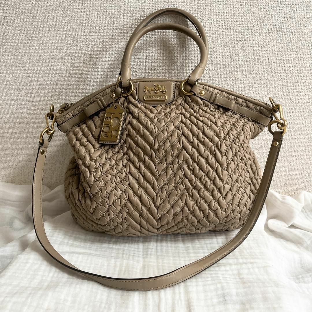 COACH コーチ　ハンドバッグ　美品✨　グレー