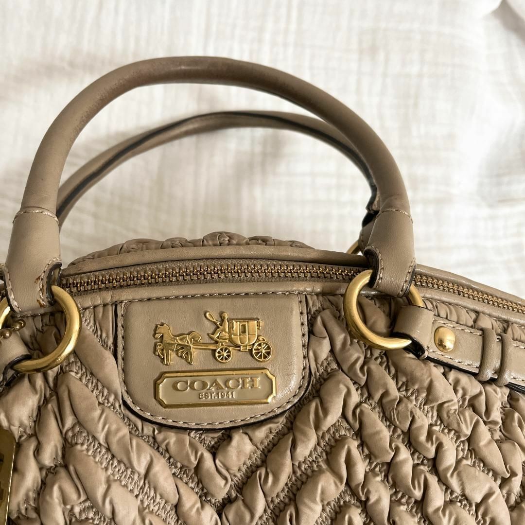 COACH コーチ　ハンドバッグ　美品✨　グレー