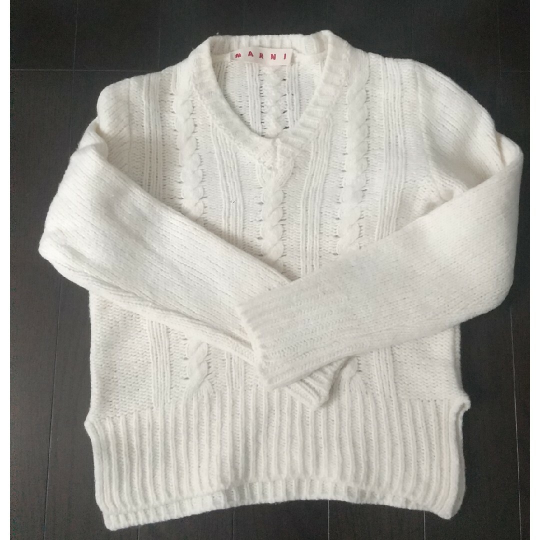 Marni - マルニのセーター ニット オフホワイト 縄編み Vネックの通販