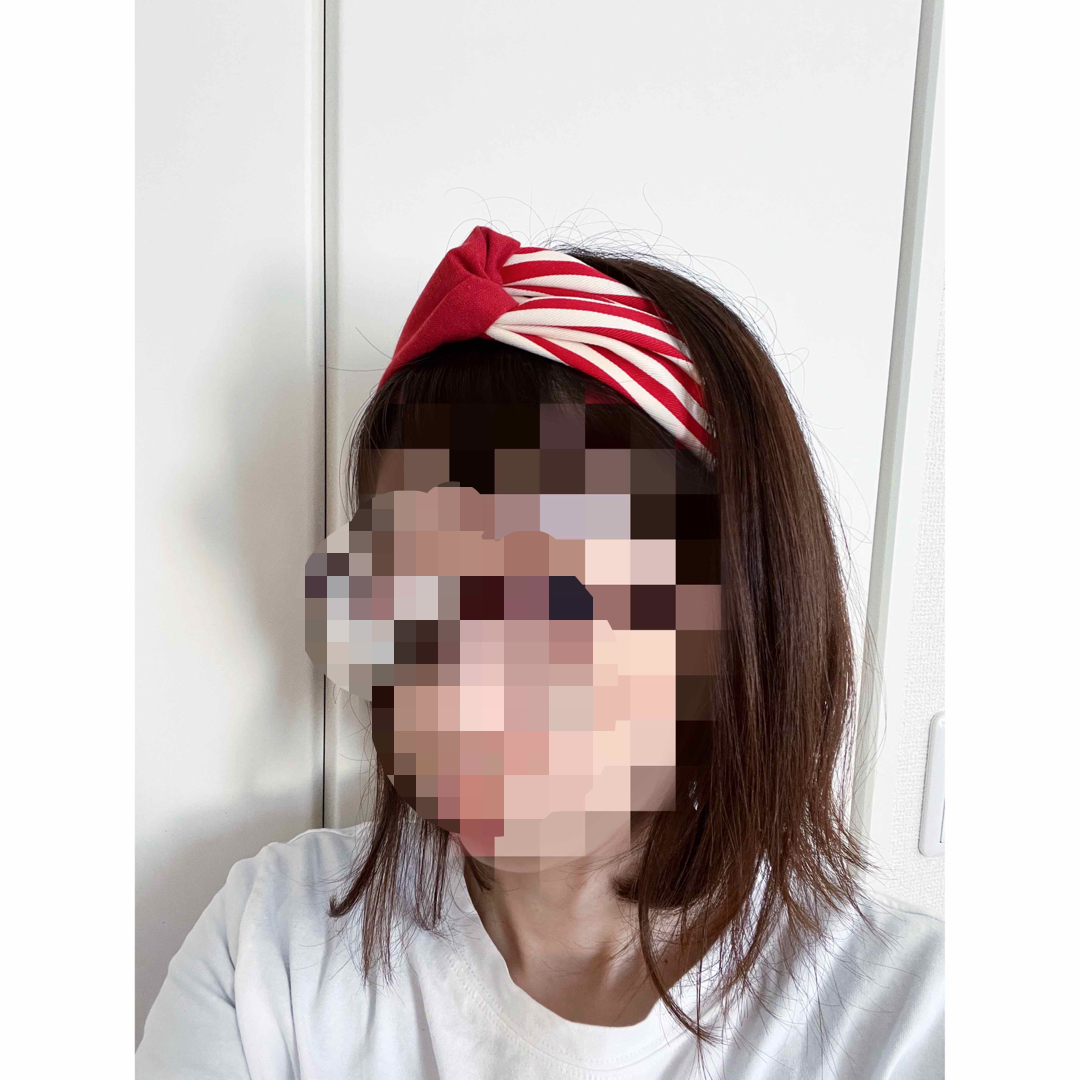 ヘアバンド　ハンドメイド　ストライプ　赤　親子コーデ ハンドメイドのアクセサリー(ヘアアクセサリー)の商品写真