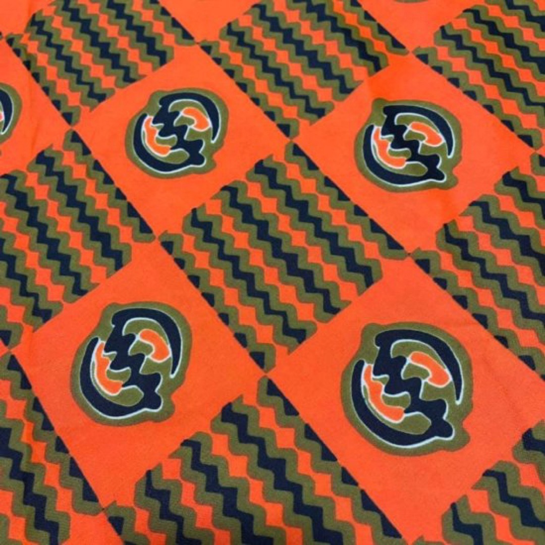 アフリカンプリント　ヘッドラップ付　ジニャメ　アフリカ　ガーナ　スカート レディースのスカート(ミニスカート)の商品写真