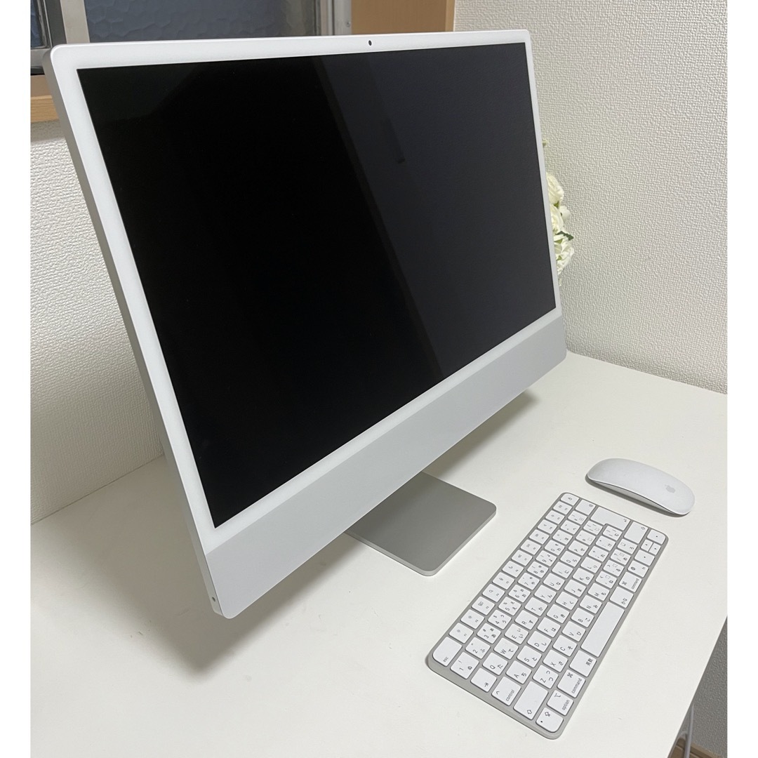 Mac (Apple)(マック)の新品同様【超美品】2021 Apple iMac 24インチ シルバー スマホ/家電/カメラのPC/タブレット(デスクトップ型PC)の商品写真