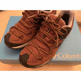 コロンビア(Columbia)の新品未使用　コロンビア　レディース靴(登山用品)