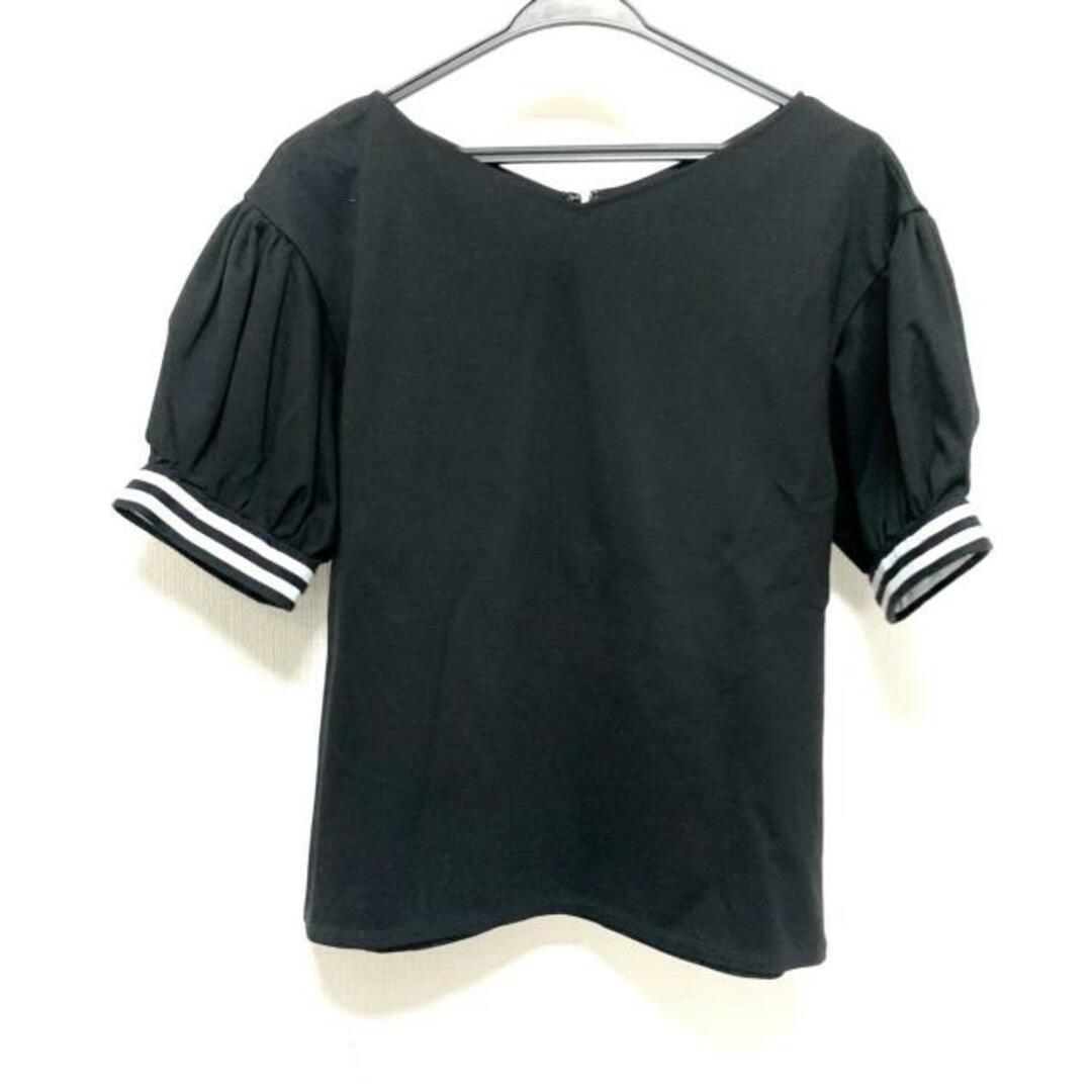 borders at balcony sweat puff tops