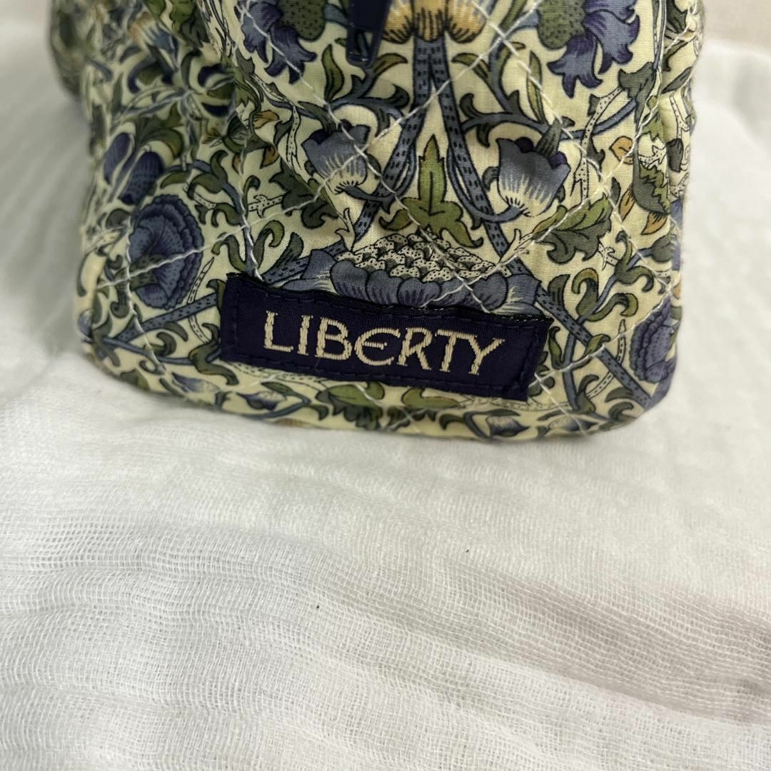 美品✨LIBERTY リバティ セミショルダーバッグ/トートバッグ総柄-