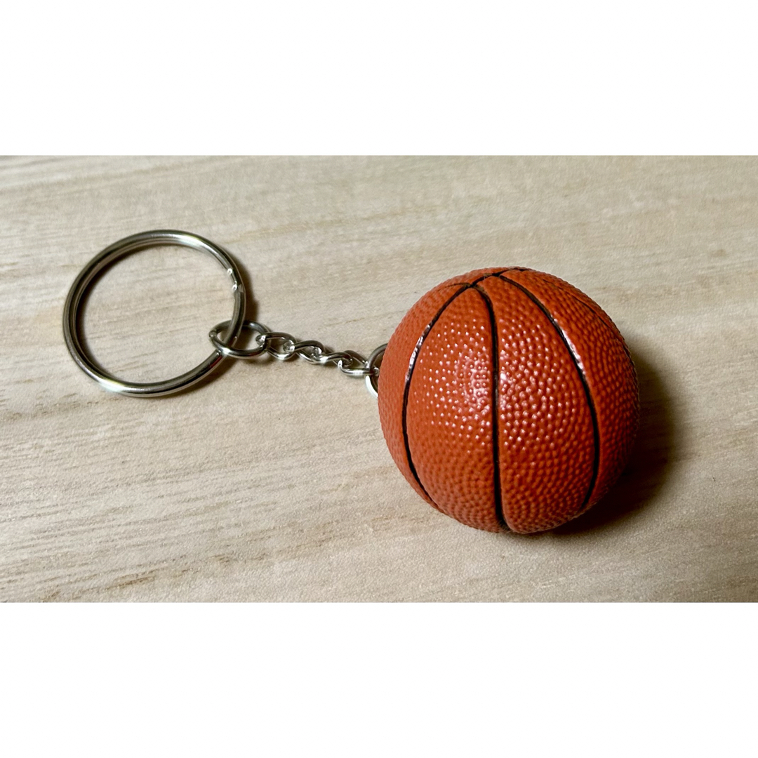 バスケットボール　キーホルダー メンズのファッション小物(キーホルダー)の商品写真