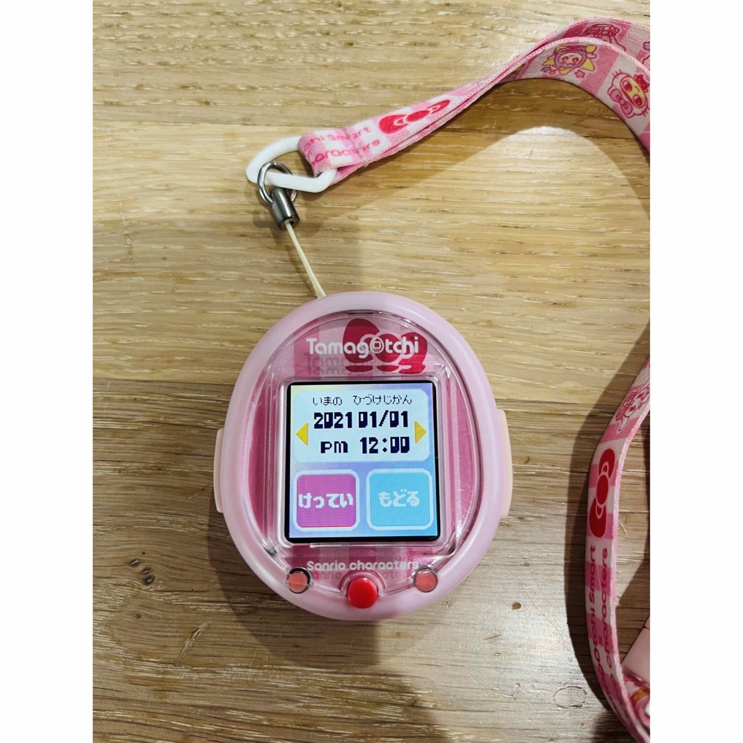 BANDAI - たまごっちスマート サンリオキャラクターズ スペシャル
