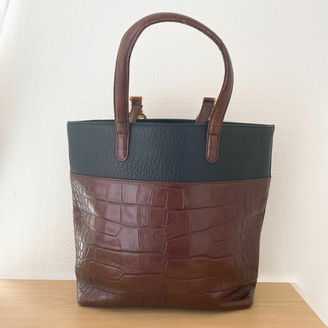 美品✨伊太利屋 ハンドバッグ/トートバッグ型押しクロコブラウン茶 1
