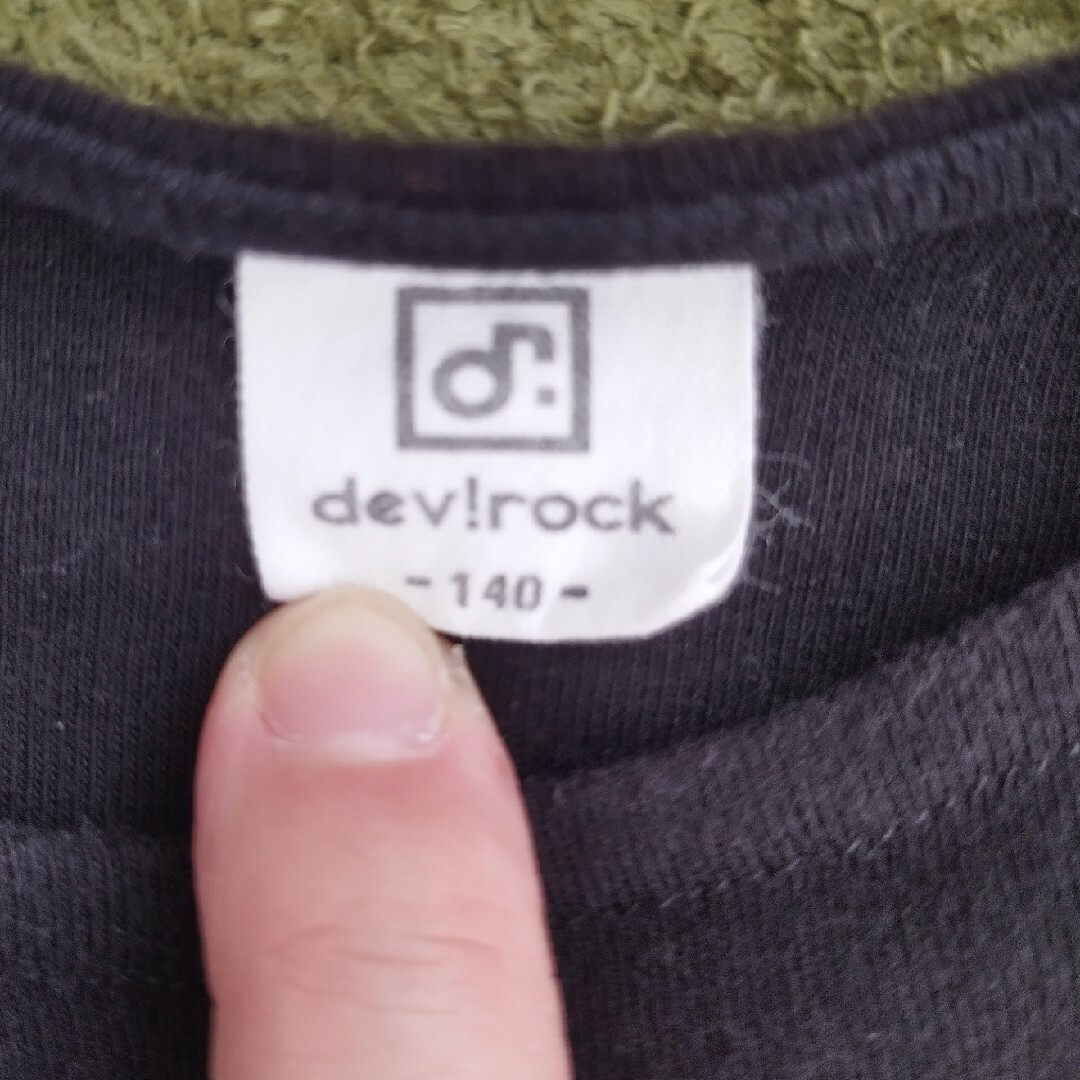 devirock(デビロック)のdevirock　ロンティー キッズ/ベビー/マタニティのキッズ服女の子用(90cm~)(Tシャツ/カットソー)の商品写真