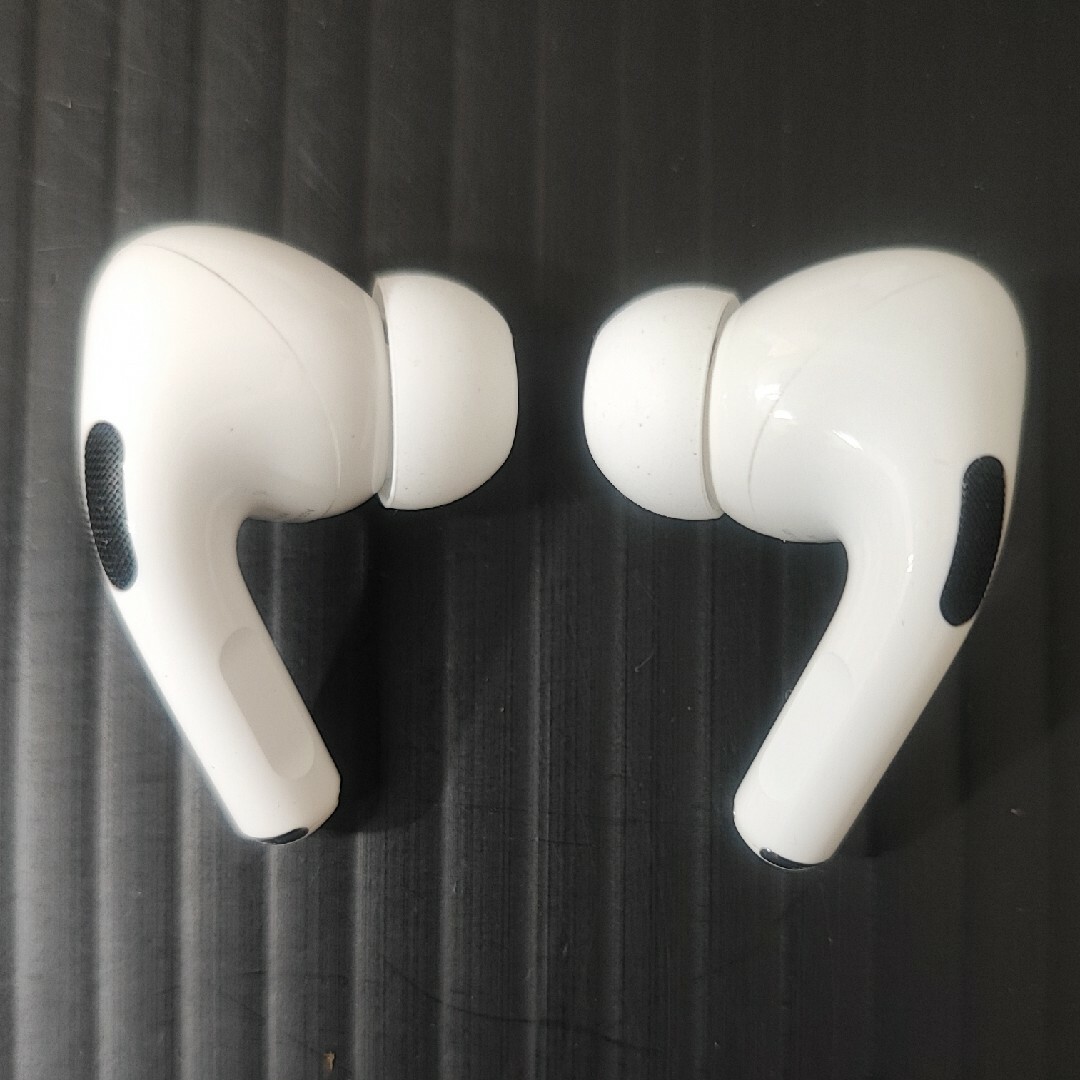 Apple イヤホン AirPods Pro　MLWK3J/A