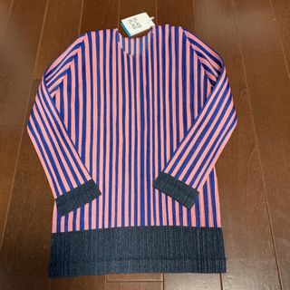 プリーツプリーズイッセイミヤケ(PLEATS PLEASE ISSEY MIYAKE)のプリーツプリーツストライプトップスサイズ3(シャツ/ブラウス(長袖/七分))