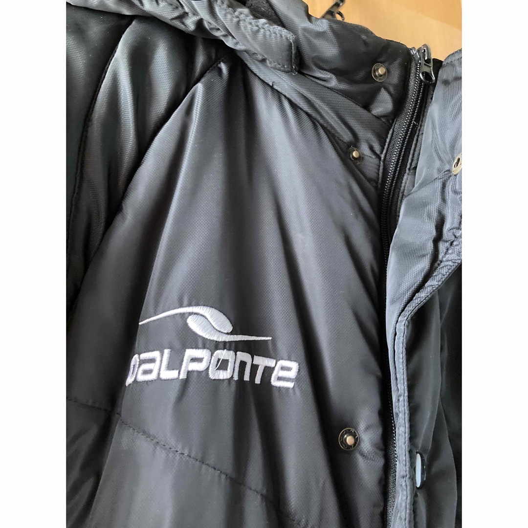 DalPonte(ダウポンチ)のダウポンチ　ベンチコート　160cm スポーツ/アウトドアのサッカー/フットサル(ウェア)の商品写真