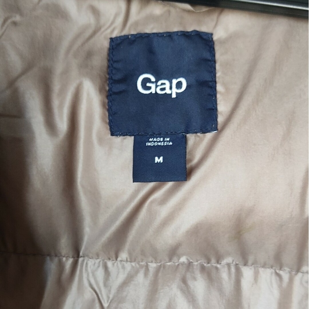 GAP(ギャップ)の✩Gap✩グレー  フード付きダウンジャケット レディースのジャケット/アウター(ダウンジャケット)の商品写真