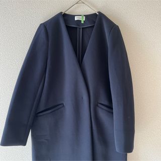 美品　PLST  ノーカラーニットジャケット　白　M　金ボタン　秋冬