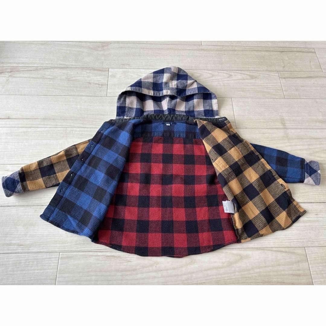 SHIPS KIDS(シップスキッズ)のSHIPSキッズ前開きフード付きシャツ【110cm】 キッズ/ベビー/マタニティのキッズ服男の子用(90cm~)(ブラウス)の商品写真