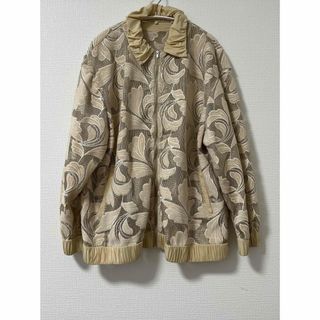 アメリヴィンテージ(Ameri VINTAGE)のアメリ　Ameri vintage ブルゾン白(ブルゾン)