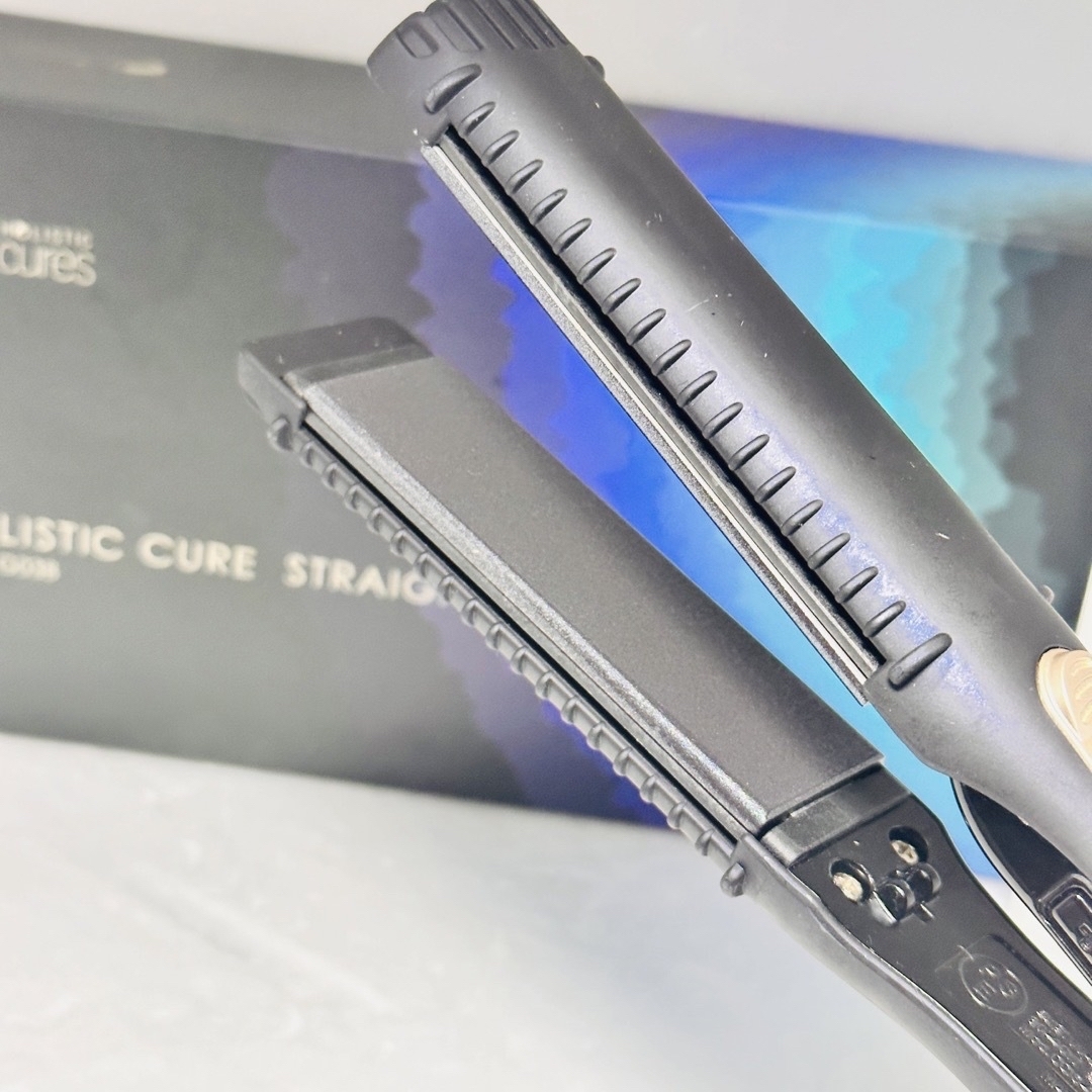 週末限定価格!ほぼ未使用 クレイツ ホリスティックキュア ストレートアイロン