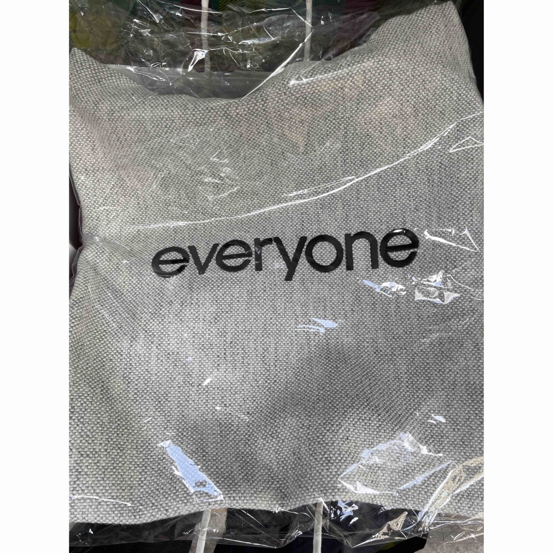 everyone kvadrattextiles トートバッグ