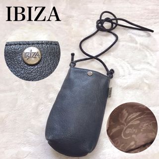 イビザ(IBIZA)の極美品 IBIZA イビザ オールレザー ショルダーバッグ 花柄 ボタン 本革(ショルダーバッグ)