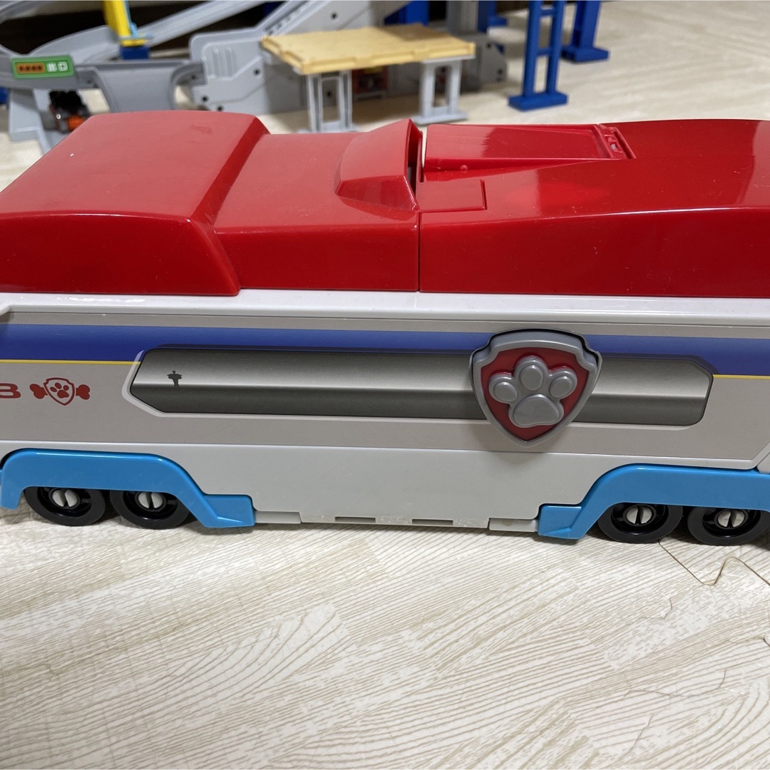 パウパトローラー　　おもちゃ キッズ/ベビー/マタニティのおもちゃ(電車のおもちゃ/車)の商品写真