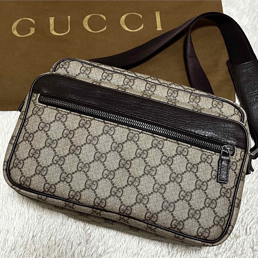 美品】GUCCI ショルダーバッグ カメラバッグGGスプリーム レザー-